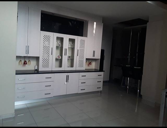 4 BEDROOM HOUSE SOLD IN MONTANA TUINE